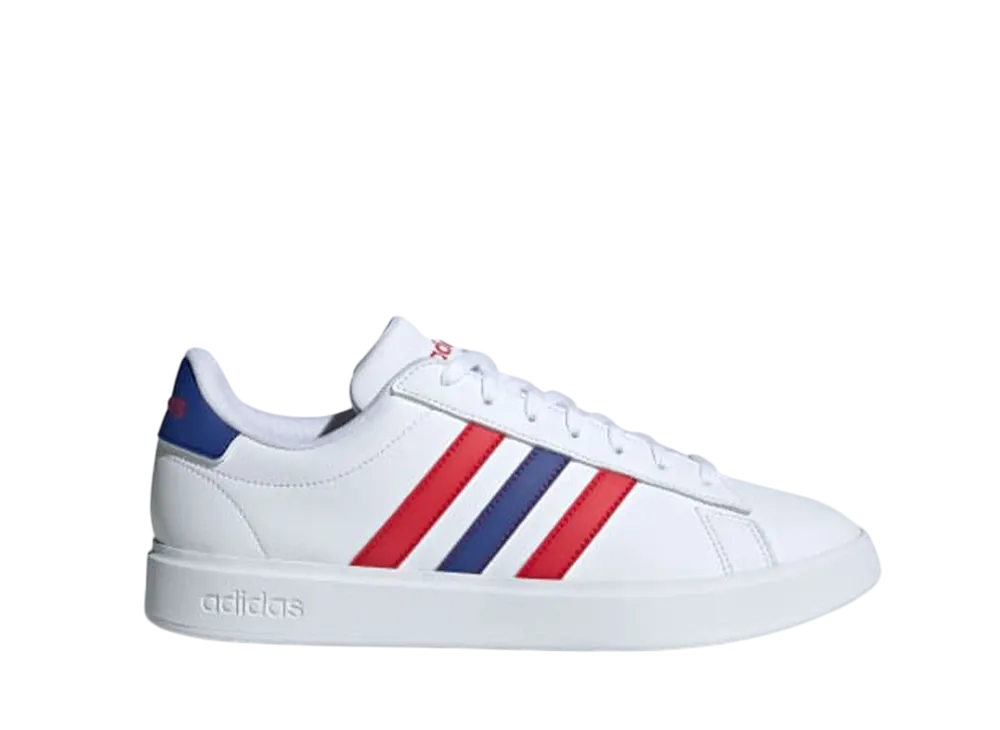 アディダス グランドコート2.0 "クラウドホワイト/セミルシッドブルー/ベタースカーレット"