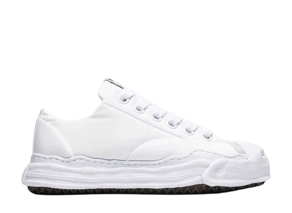 メゾンミハラヤスヒロ ハンク OG ソール ナイロン パファー ロートップ スニーカー "ホワイト" (A11FW723)