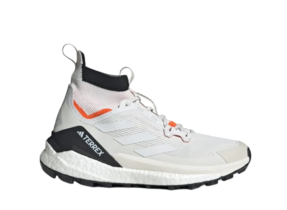 アディダス テレックス フリーハイカー2.0 ゴアテックス ハイキング "クリスタルホワイト/セミインパクトオレンジ"
