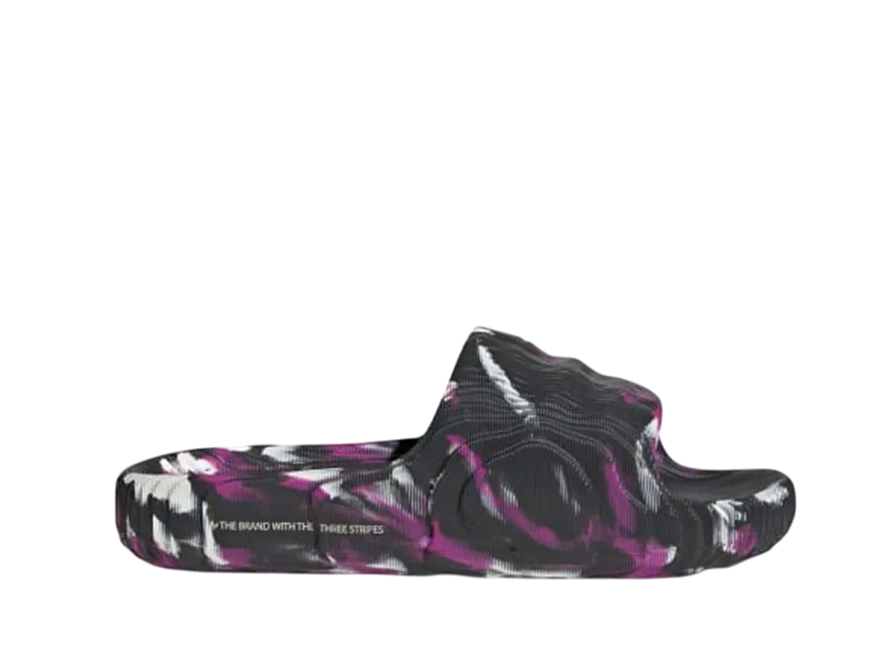 アディダス アディレッタ22 スライド "カーボン/ワンダーホワイト/フラッシュピンク"