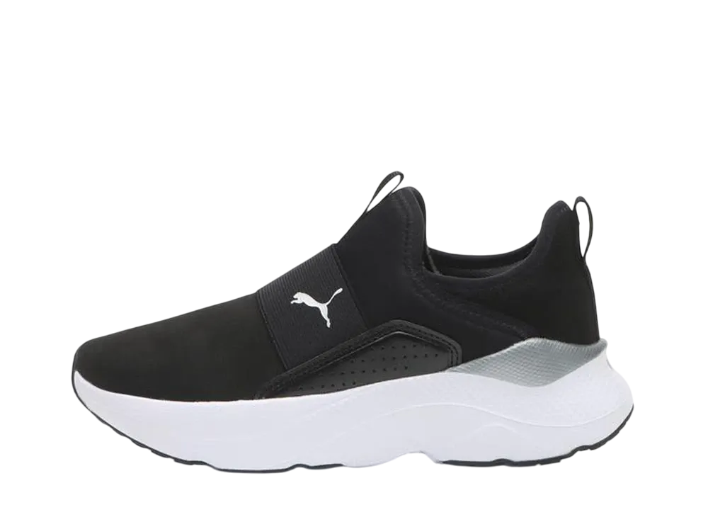 プーマ ウィメンズ ソフトライド メイブ スリッポン "ブラック/ブロンズ"