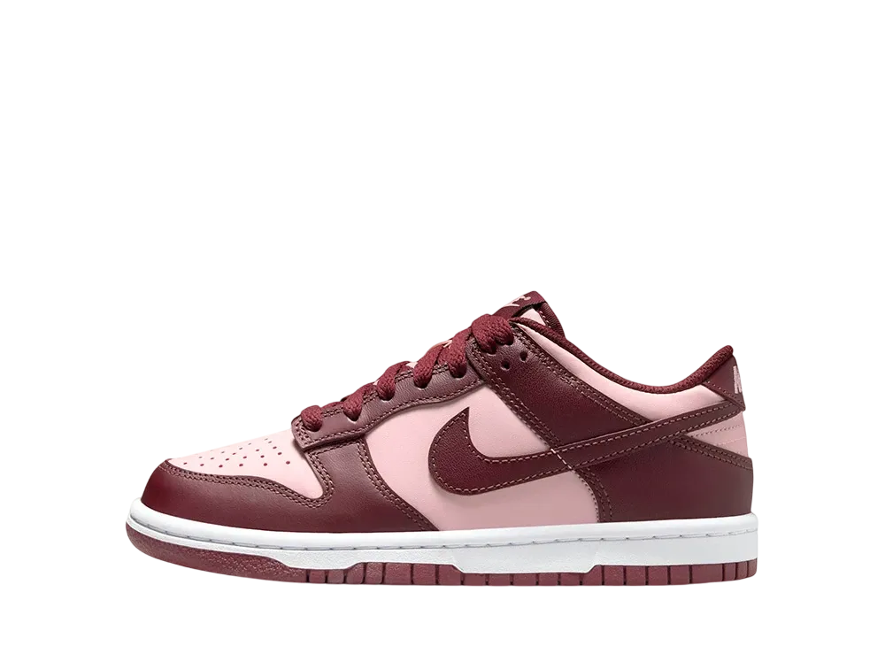 ナイキ GS ダンク ロー "ダークチームレッド"