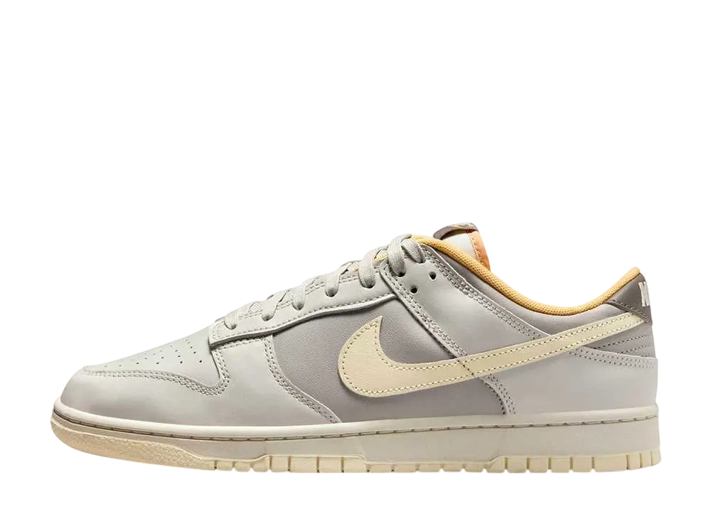 Nike Dunk Low "Light Bone"