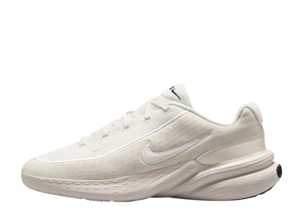 ナイキ アップリフト SC "ファントム"