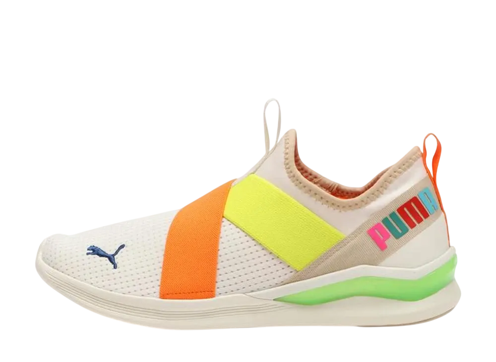 プーマ LQD フラッシュ スリッポン "ウォームホワイト"