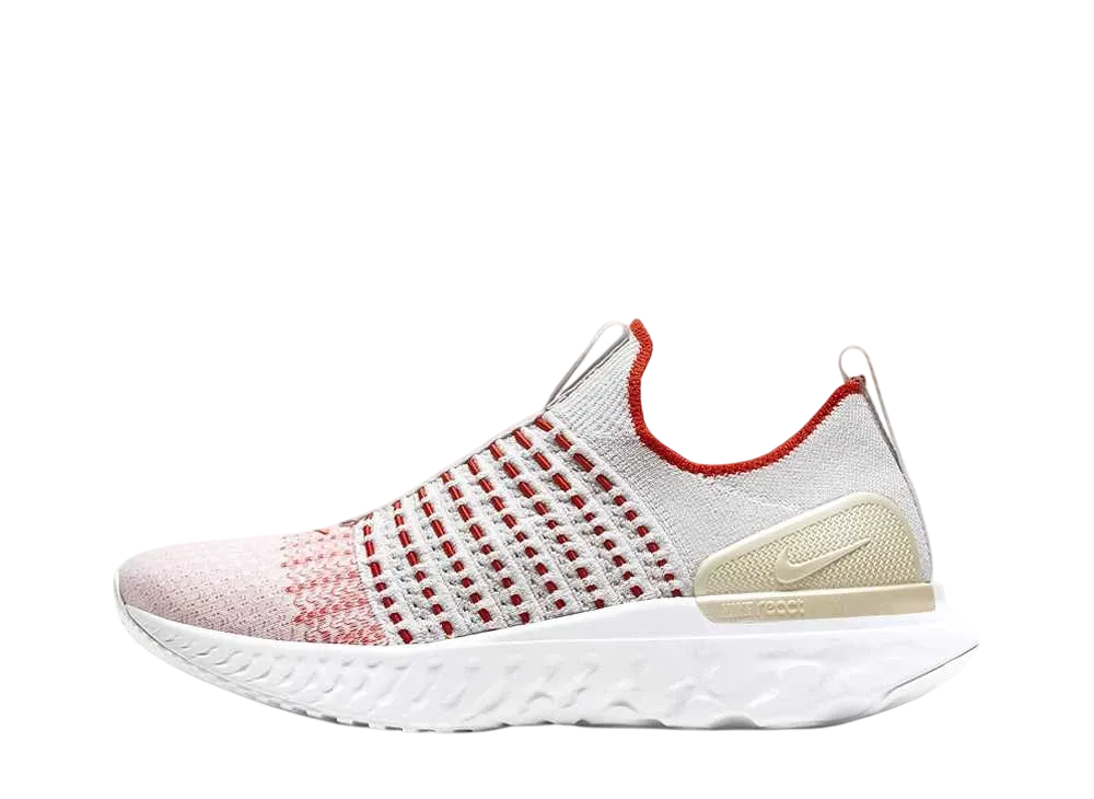 Nike Women's React Phantom Run Flyknit 2 "Vast Grey/Metallic Cashmere/White/White"