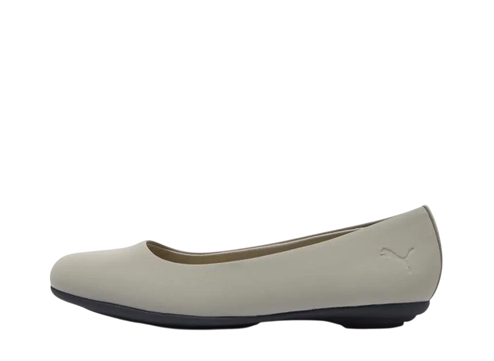 プーマ ウィメンズ ヨンギ フラット "バーチツリー"