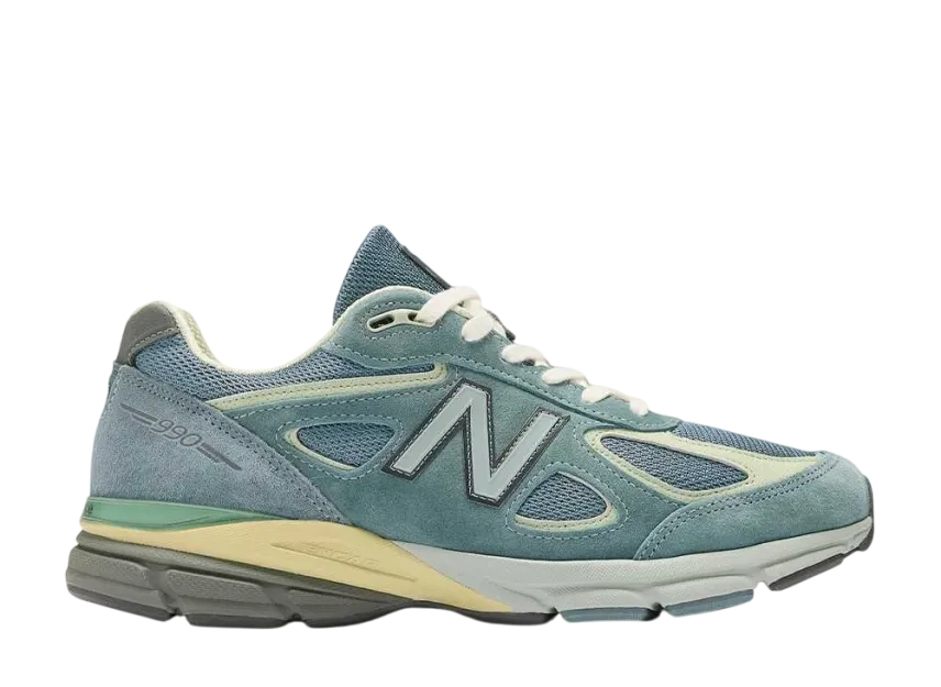 オーラリー × ニューバランス 990V4 "ダスティブルー"