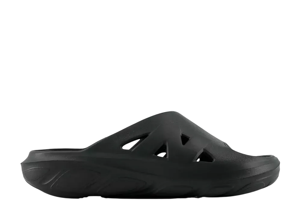 ニューバランス フレッシュフォーム リカバリー "ファントム"