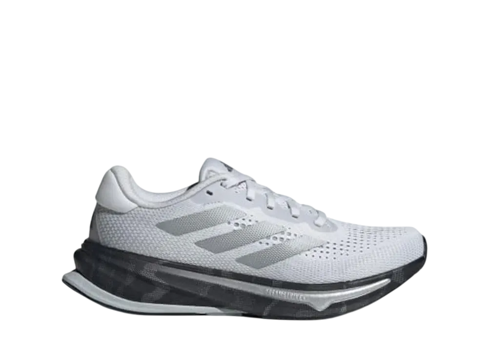 アディダス ウィメンズ スーパーノヴァ ライズ ランニング "ダッシュグレー/シルバーメタリック/コアブラック"