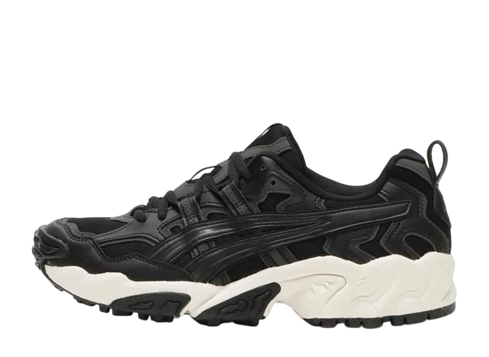 アシックス ゲルナンディ LT "ブラック/ブラック"