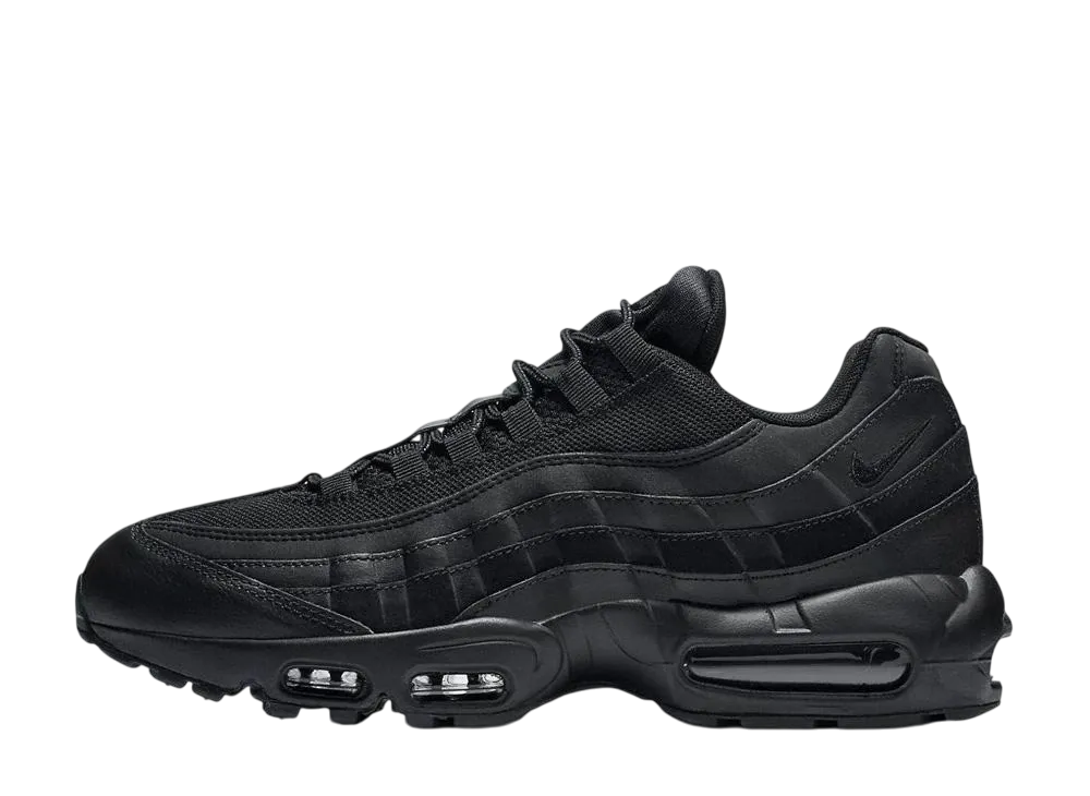 Nike Air Max 95 Essential "Triple Black"