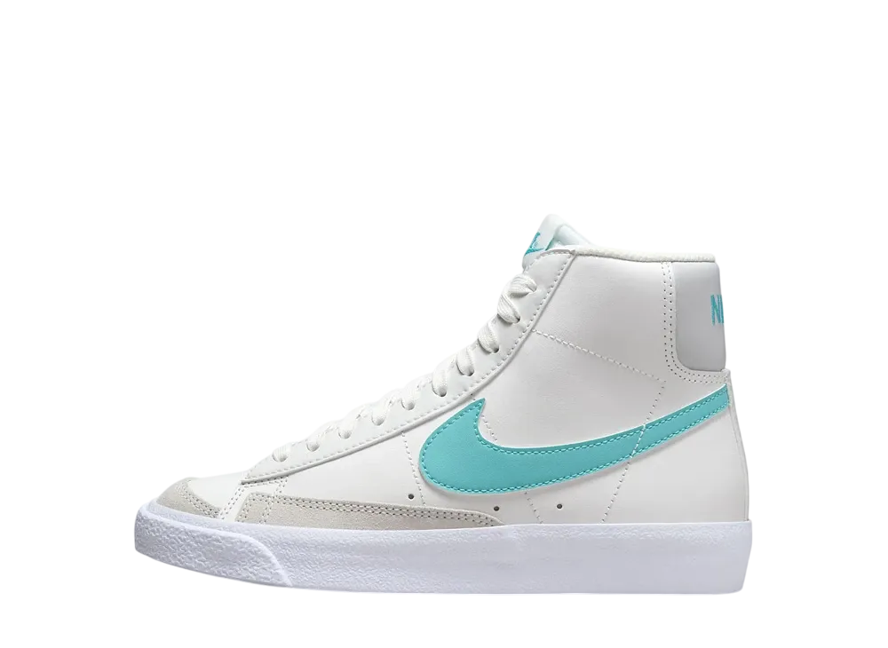 ナイキ GS ブレーザー ミッド '77 "サミットホワイト/ホワイト/フォトンダスト/ダスティカクタス"