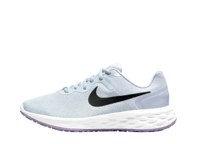 ナイキ ウィメンズ レボリューション6 "ピュアプラチナム/ゴースト/ライラック/ケイブパープル"