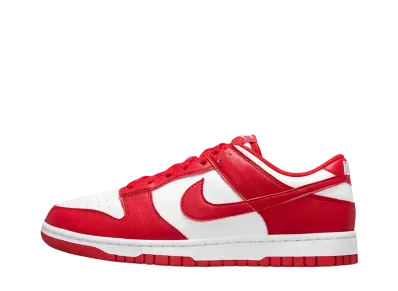 ナイキ ウィメンズ ダンク ロー ネクストネイチャー "ホワイト/ホワイト/ユニバーシティレッド"