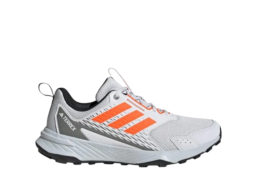 アディダス ウィメンズ トレースファインダー トレイル ランニング "ダッシュグレー/セミインパクトオレンジ/チャコールソリッドグレー"