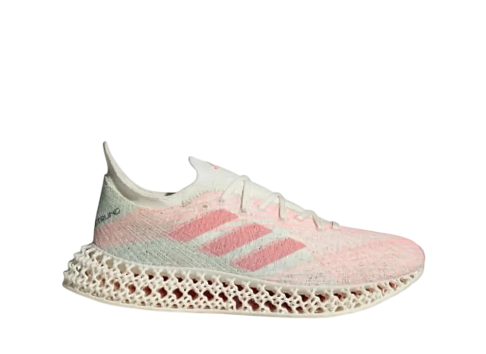 ストリングス × アディダス ウィメンズ 4DFWD ランニング "オフホワイト/ピンクスパーク/リネングリーン"