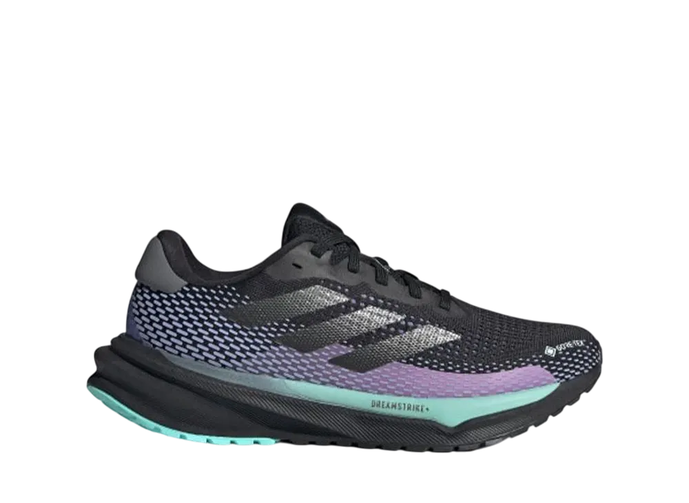 アディダス ウィメンズ スーパーノヴァ ゴアテックス ランニング "コアブラック/アイアンメタリック/セミフラッシュアクア"