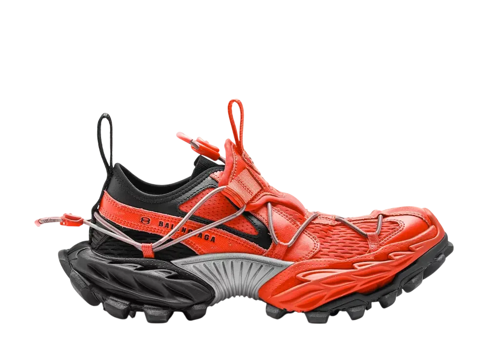 バレンシアガ ハイク スニーカー "レッド/ブラック"