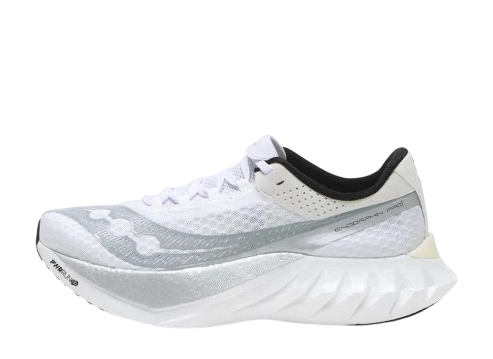 サッカニー エンドルフィン プロ4 "ホワイト/シルバー"