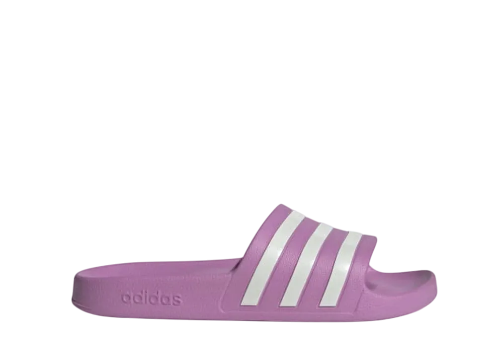 アディダス ウィメンズ アディレッタ アクア "プリラブドパープル/オフホワイト/グレーツー"