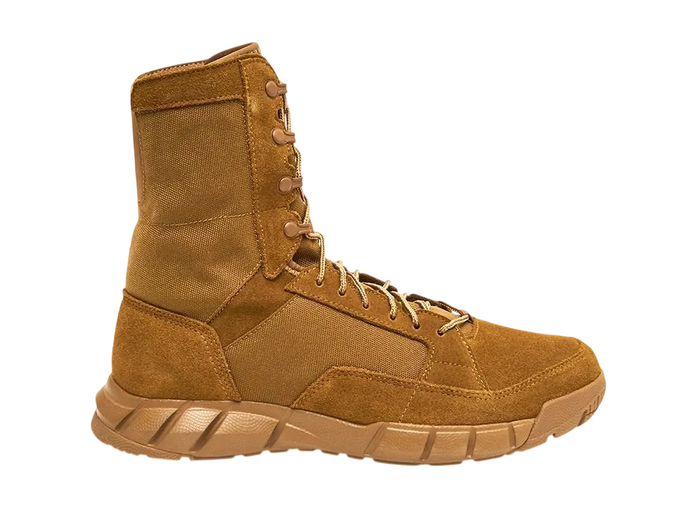 オークリー コヨーテブーツ "コヨーテ"