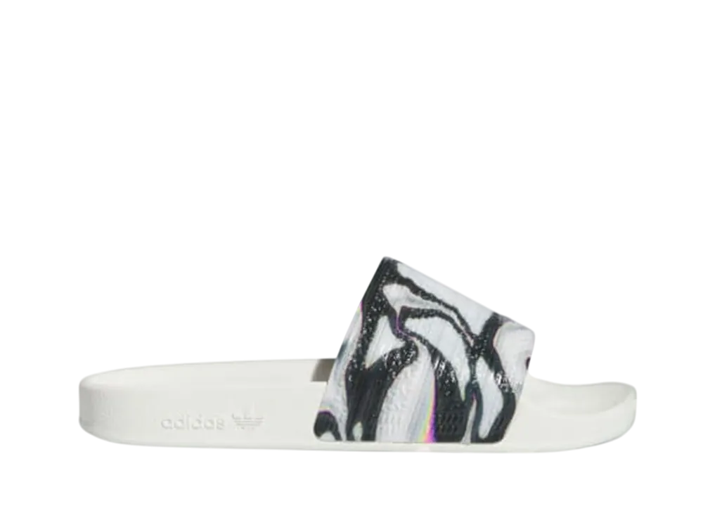 アディダス プライド アディレッタ スライド "クラウドホワイト/ブラック/ブラックボックス"