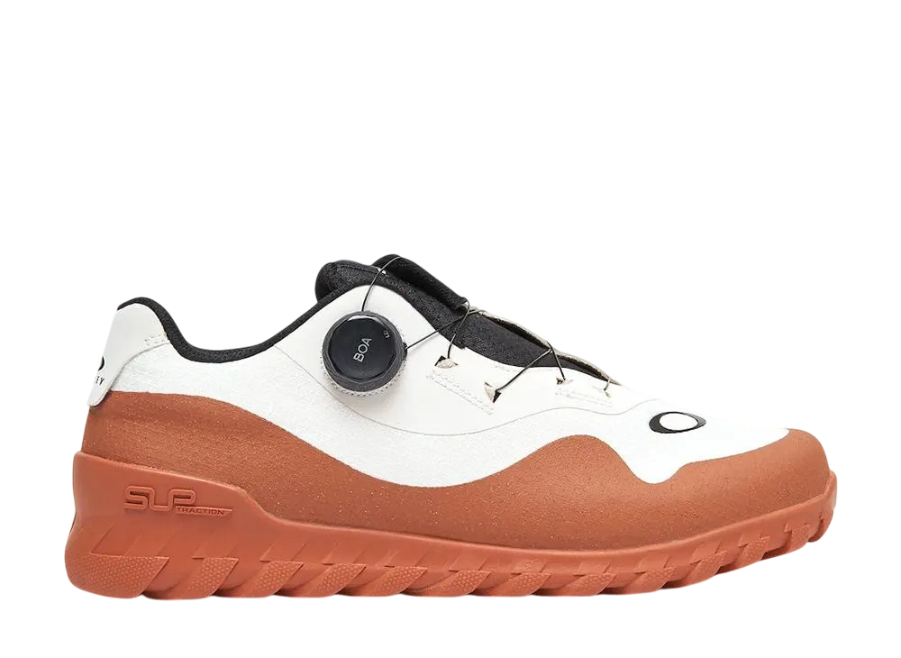 オークリー コーヤ RC BOA クリップレス "アークティックホワイト/ブラックアウト"