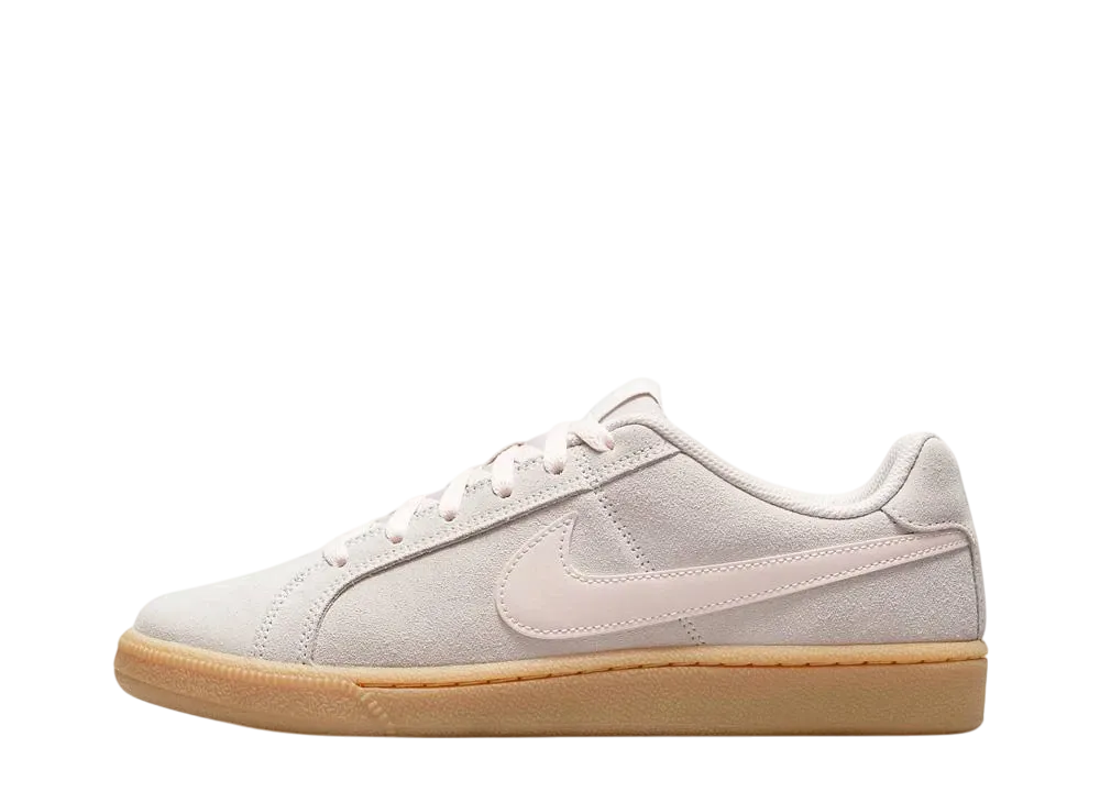 ナイキ ウィメンズ コートロイヤル スウェード "シルトレッド/ガムライトブラウン/セイル/シルトレッド"