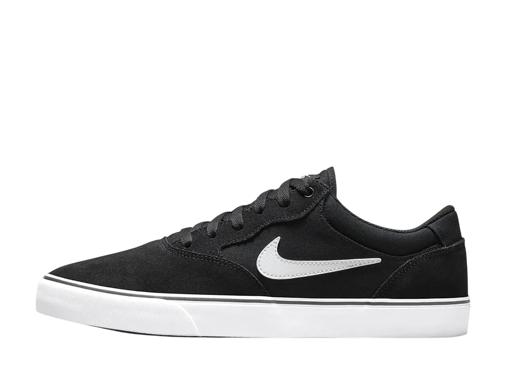 ナイキ SB クロン2 "ブラック/ブラック/ホワイト"