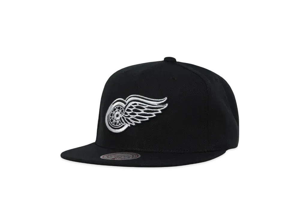 Mitchell&Ness NHL EVERGREEN BLACK WHITE SNAPBACK VINTAGE RED WINGS "BLACK"