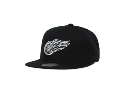 Mitchell&Ness NHL EVERGREEN BLACK WHITE SNAPBACK VINTAGE RED WINGS "BLACK"