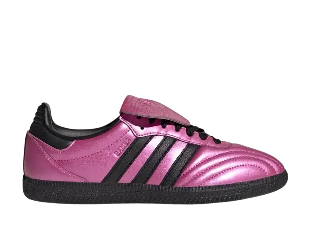アディダスオリジナルス サンバ "メタリックフューシャ"
