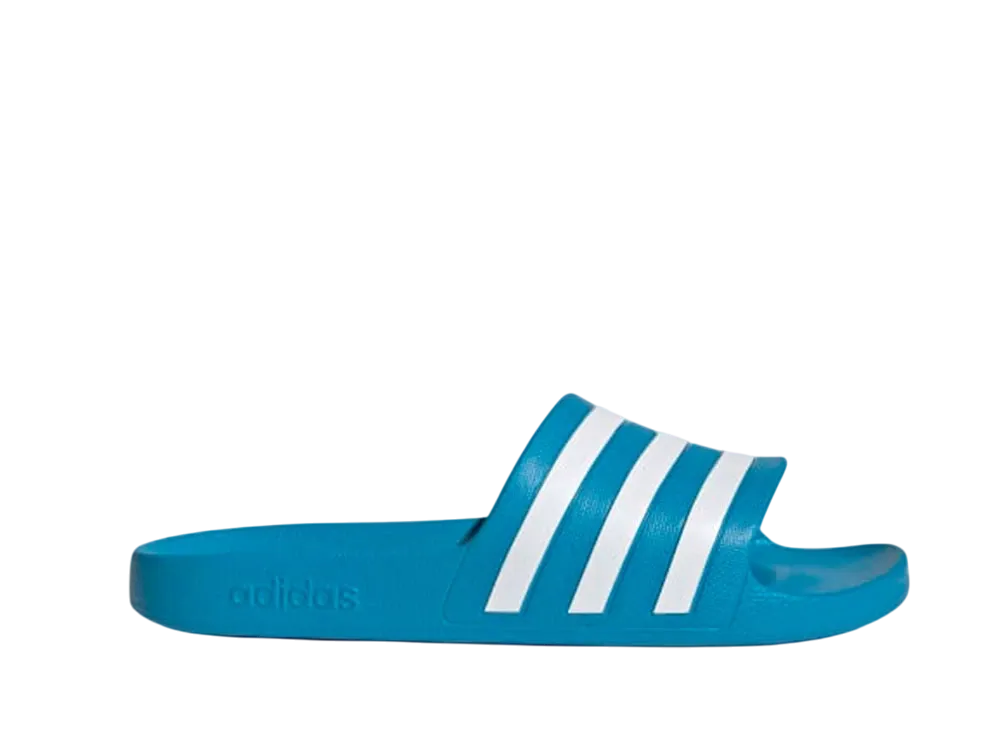 アディダス アディレッタ アクア スライド "ソーラーブルー/クラウドホワイト"