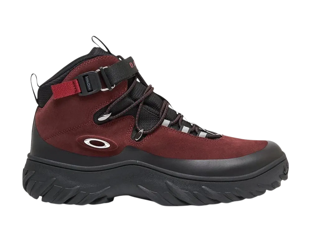 オークリー メリディアンブーツ "グルナッシュ"