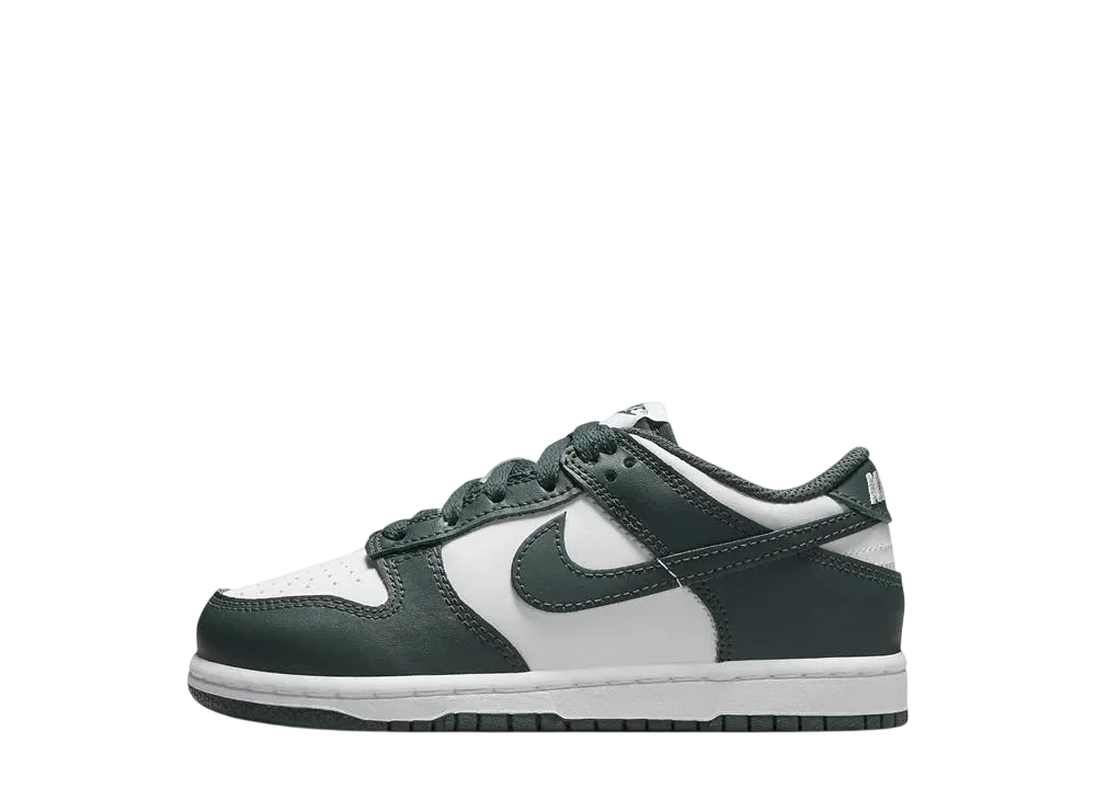 ナイキ PS ダンク ロー "ホワイト/ホワイト/ヴィンテージグリーン" (キッズ)