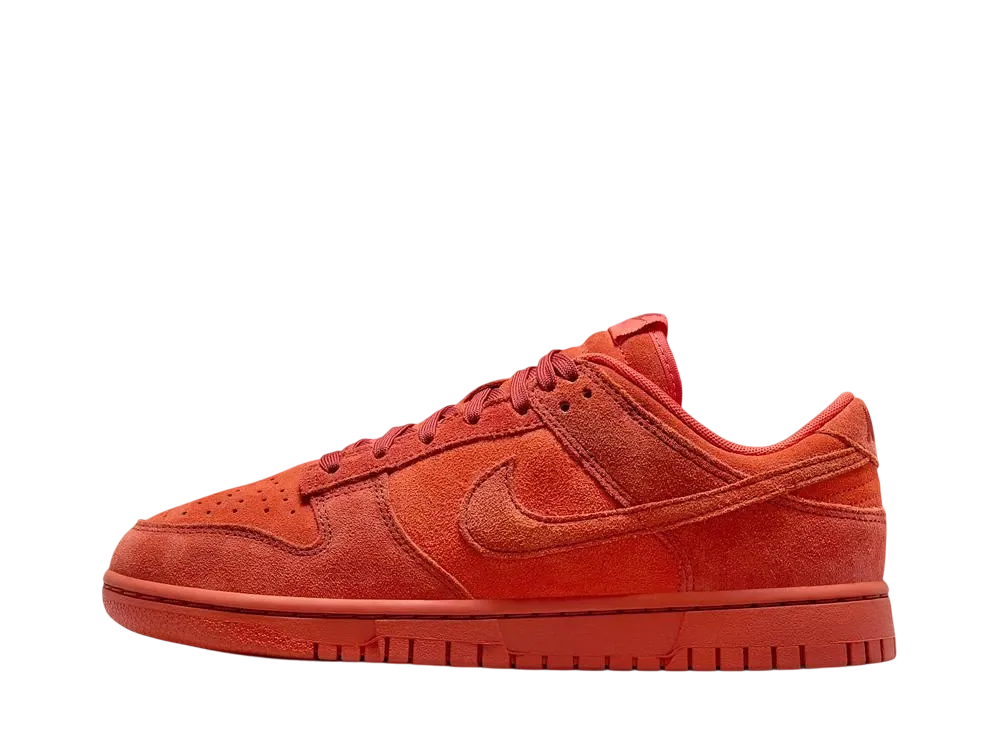 ナイキ ウィメンズ ダンク ロー SE "ピカンテレッド/ドラゴンレッド"