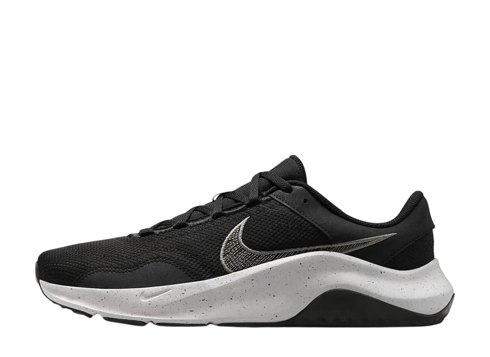 ナイキ レジェンド エッセンシャル3 ネクストネイチャー "ブラック/フラットピューター/ライトアイアンオール/ブラック"