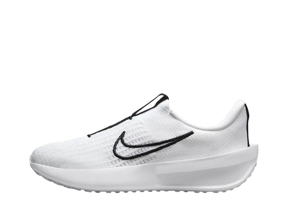 Nike Women's Interact Run EasyOn "White/White/Black"