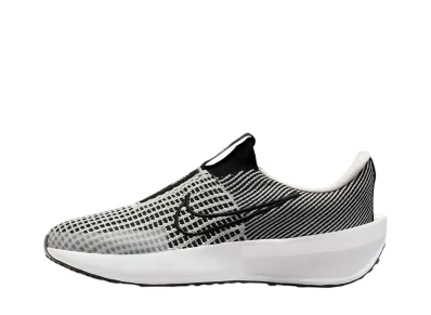 Nike Women's Interact Run EasyOn "Light Bone/White/Black"