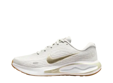 ナイキ ウィメンズ ジャーニーラン "ファントム/セイル/ガムライトブラウン/ニュートラルオリーブ"