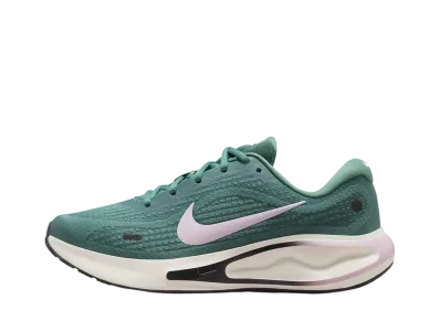 ナイキ ウィメンズ ジャーニーラン "バイコスタル/ブラック/セイル/ピンクフォーム"