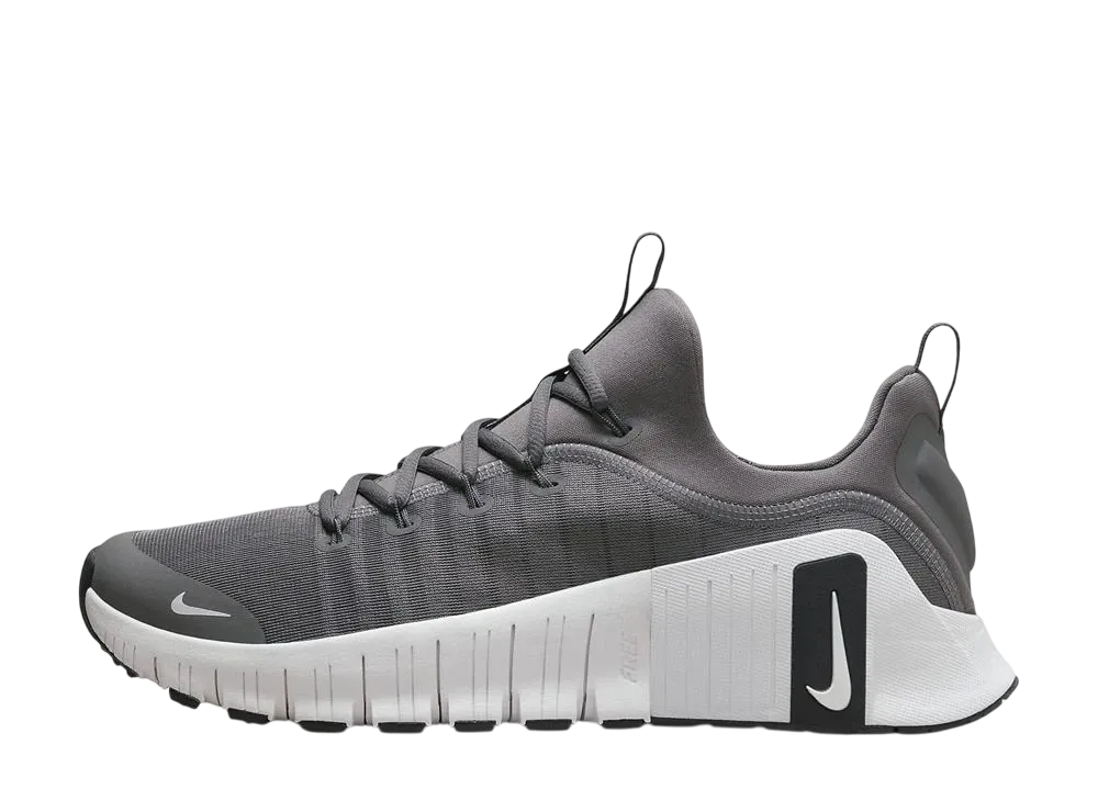 ナイキ フリー メトコン6 "ガンスモーク/ホワイト"
