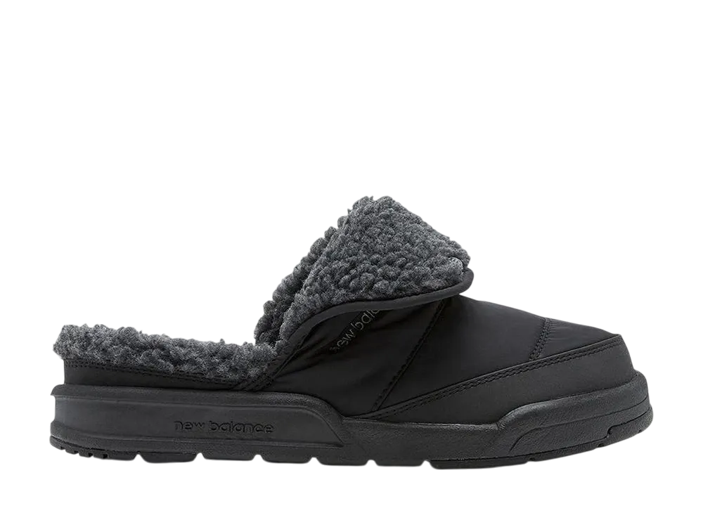 ニューバランス パフリーミュール "ミッドナイトブラック"