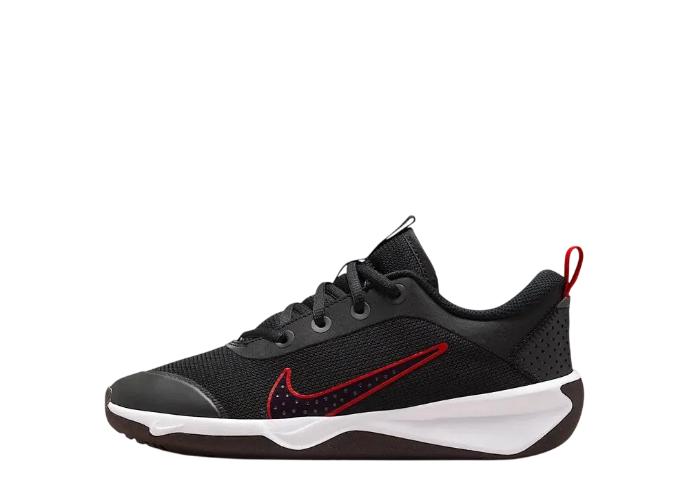 ナイキ GS オムニ マルチコート "ブラック/ジムレッド/セメントグレー/バーガンディアッシュ" (キッズ)