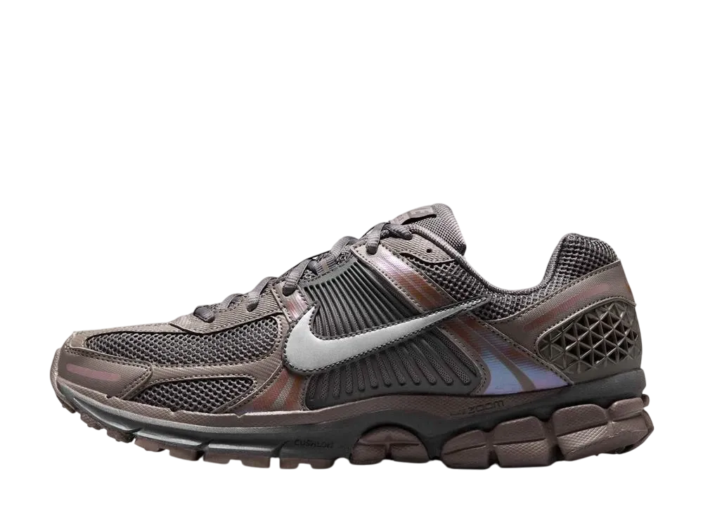 Nike Zoom Vomero 5 "Cave Stone"