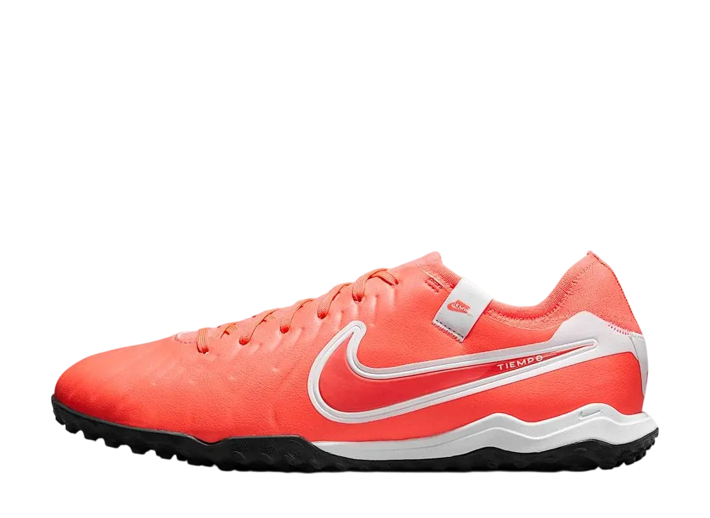 ナイキ ティエンポ レジェンド10 プロ "ホットラバ/ホワイト"