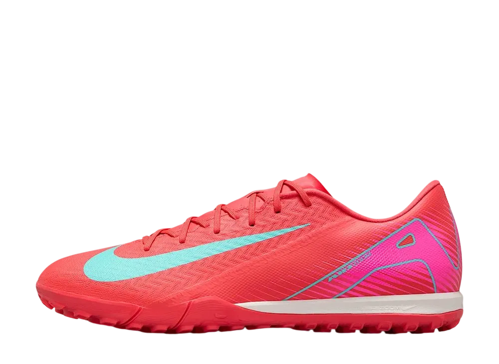 ナイキ マーキュリアル ヴェイパー16 アカデミー "エンバーグロー/オーロラグリーン"