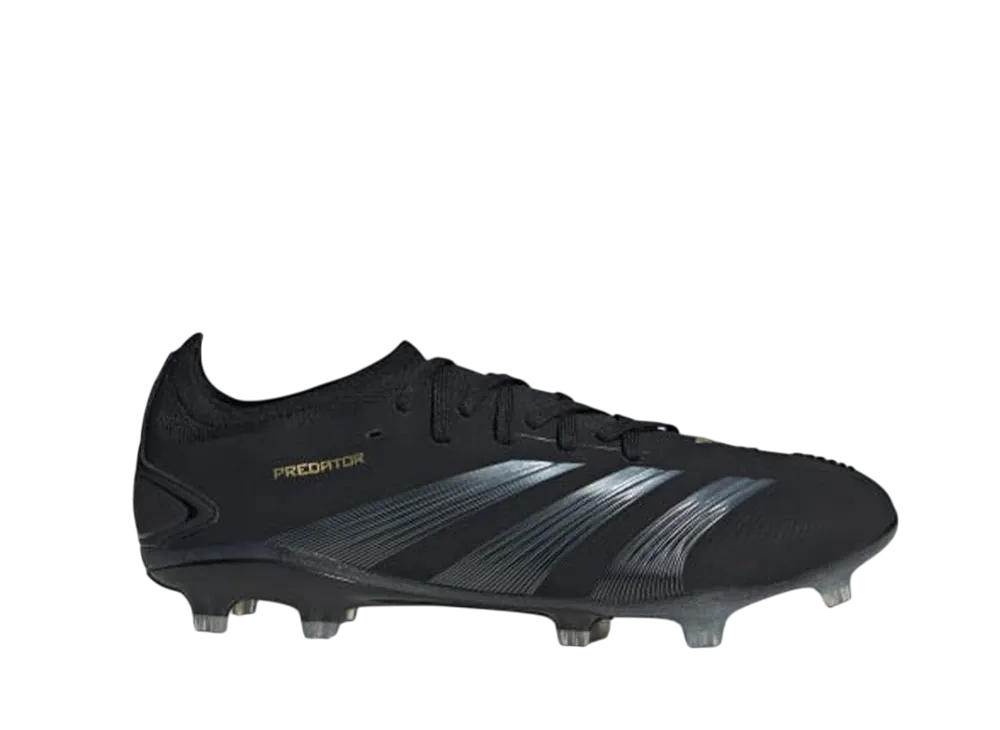 アディダス プレデター プロ FG スパイク "コアブラック/カーボン/ゴールドメタリック"