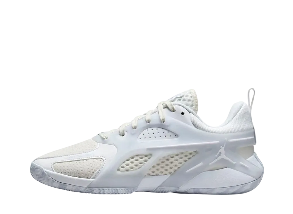 Nike Women's Jordan Heir Series "Touch the Sky"